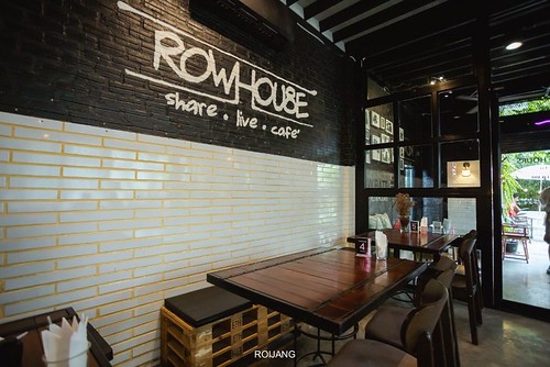 Row Hou8e Cafe Hua Hin
