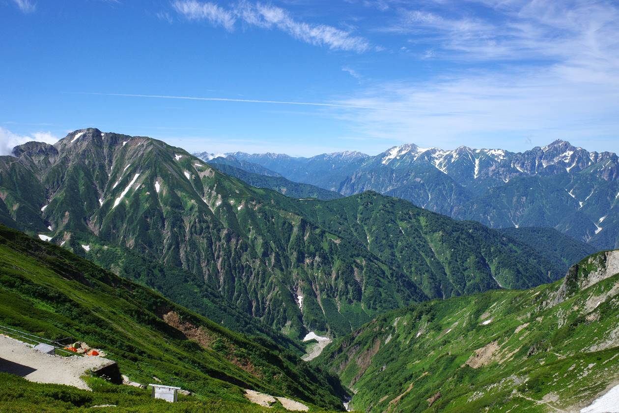 【北アルプス】唐松岳登山 五竜岳と立山～剱岳