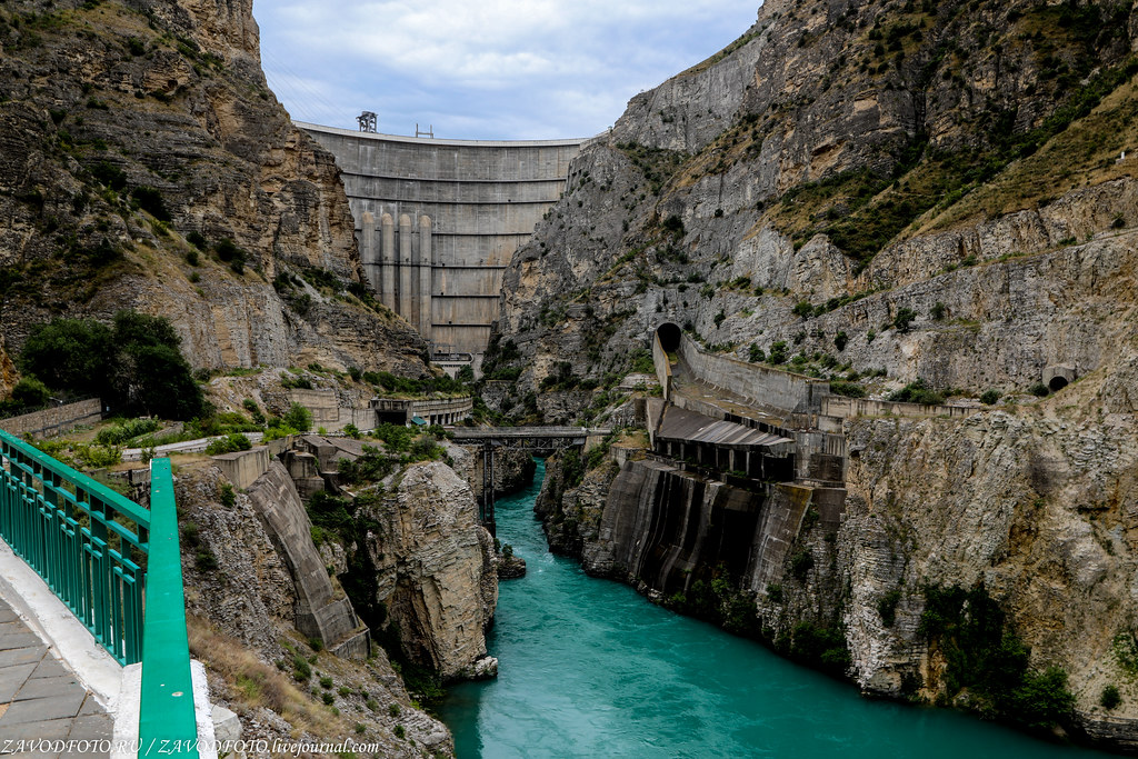 Чиркейская ГЭС и Сулакский каньон в Дагестане
