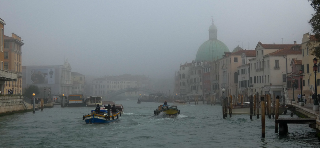 Nebbia a Venezia - in explore