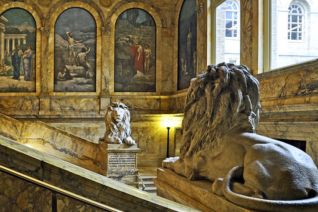 Lions and Murals