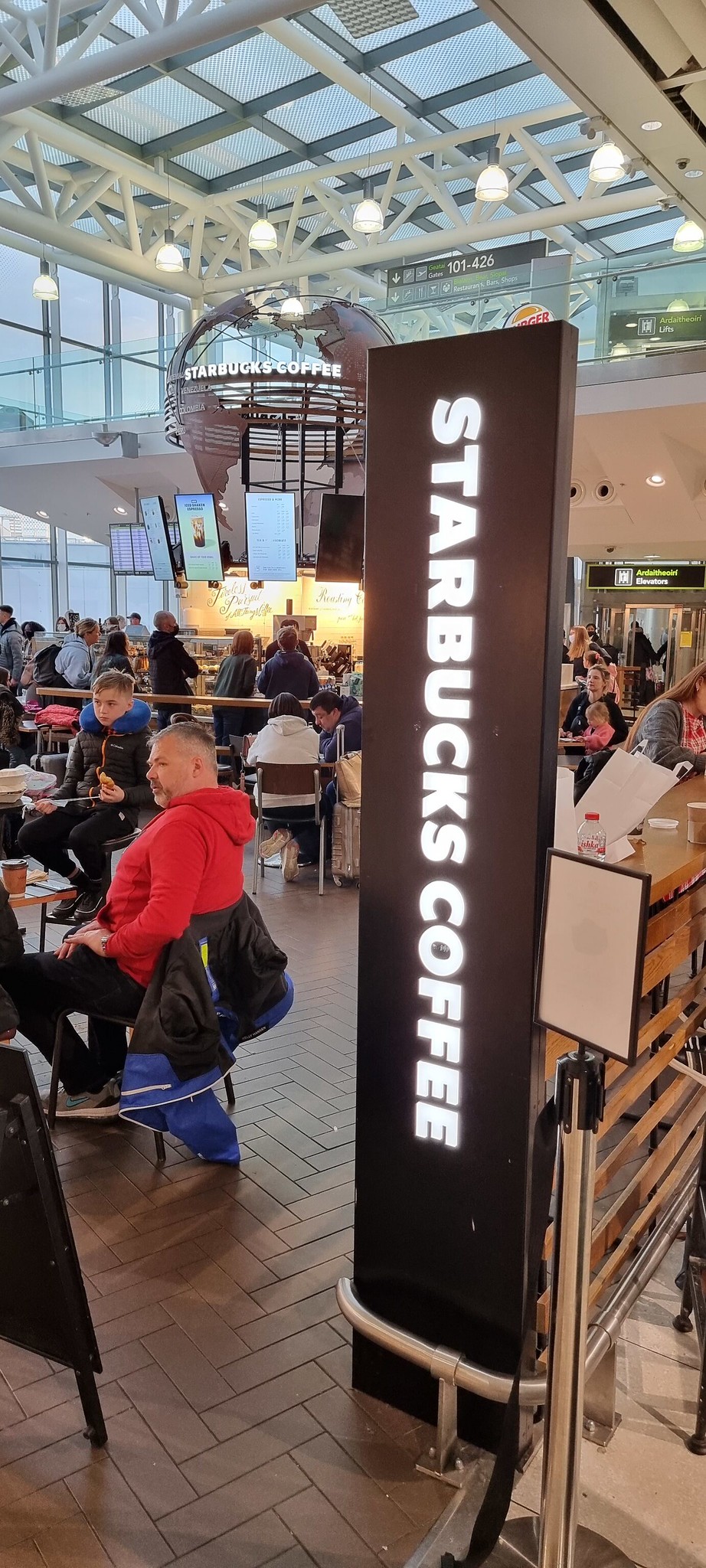 The Starbucks at Dublin Terminal 1