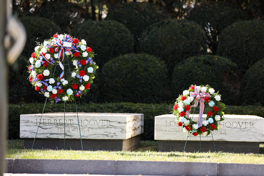 Wreath Laying Ceremony | Flickr