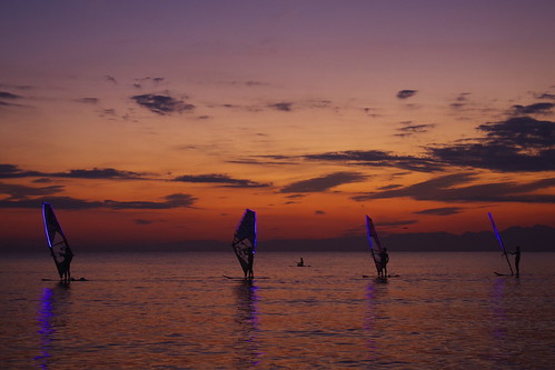 japan sunset sun sky windsurfing lights sea ocean pentax pentaxian zushi japon 逗子 神奈川 日本 夕日 windsurfer light sunday weekend japanlife cielo