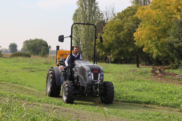 Carraro Tractors Agricube Pro Stage V