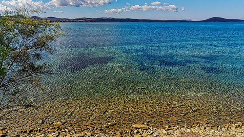 Clear Waters (Lemnos Coastline Around Plaka -  North Eastern Limnos (Greece) (Olympus OM-1 &  Leica Summilux 10-25mm f1.7)