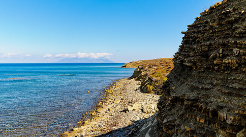 Agios Haralambos Beach (Plaka - Lemnos) Samothraki in the Background (North Eastern Limnos) (Olympus OM-1 &  Leica Summilux 10-25mm f1.7)