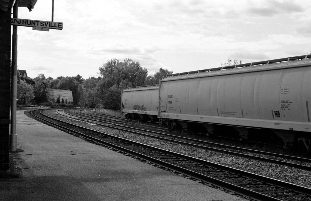 Huntsville Train Track Curves