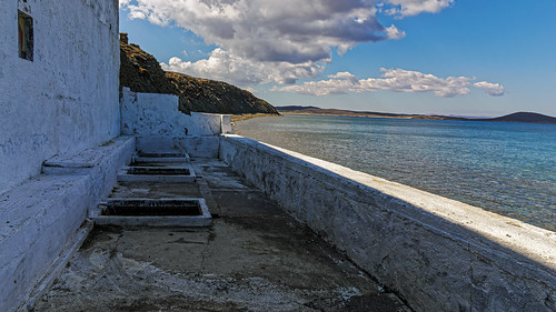 Springs (Agios Haralambos Beach) (Plaka - NE Limnos) Greece (Olympus OM-1 &  Leica Summilux 10-25mm f1.7)