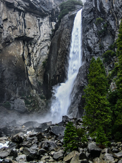 Lower Yosemite Falls 2005 03 19 03