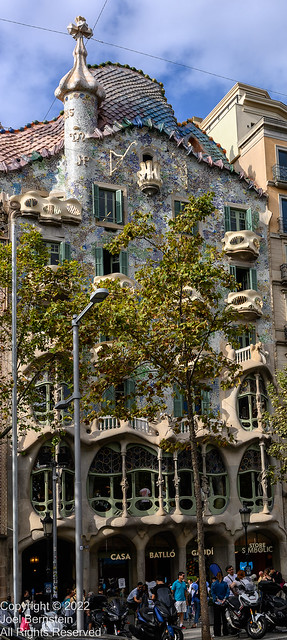 Barcelona Architecture- Fall 2022-9.jpg