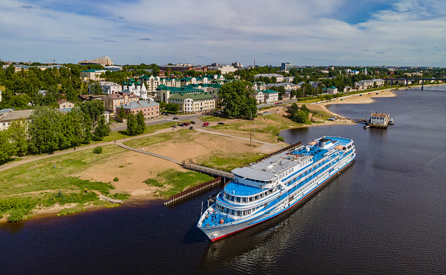 Kostroma. Gold ring of Russia. Pier.