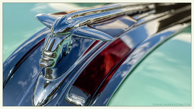 1948 Pontiac Silver Streak 8 Hood Ornament - Explored