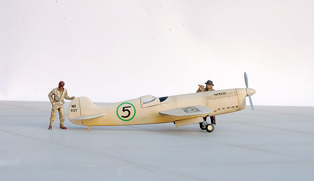gros moteur et petites ailes... Une petite série de racers... Et un Gee Bee et un Nieuport 42S - Page 15 52460279717_249c00407d_b