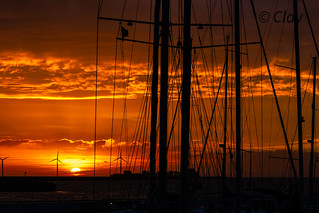 Sunset Lemmer harbor - The Netherlands (0093)