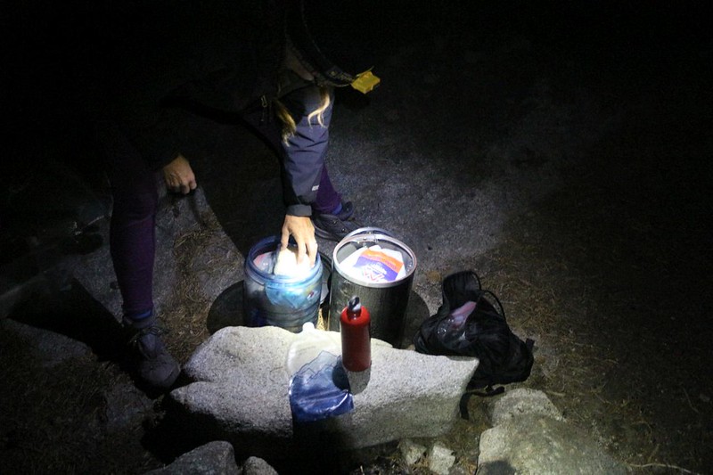 We woke up relatively early, as always, but cooked up a good breakfast before our hike, on the JMT near Bear Creek