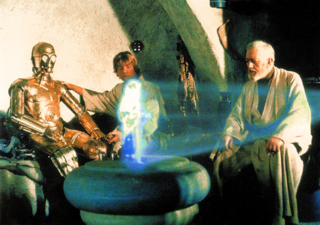 Anthony Daniels, Mark Hamill and Alec Guinness in Star Wars - Episode IV - A New Hope (1977)
