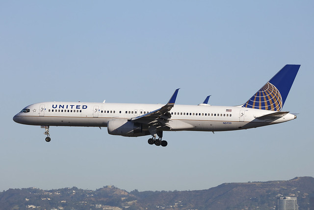 N57111, Boeing 757-200, United Airlines, Los Angeles