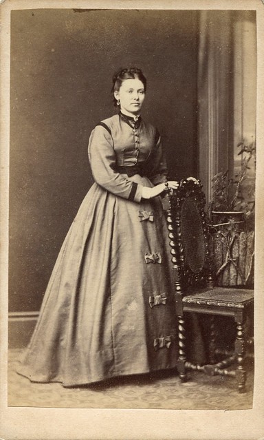 CDV Portrait of a young woman - U.K. - c.1870