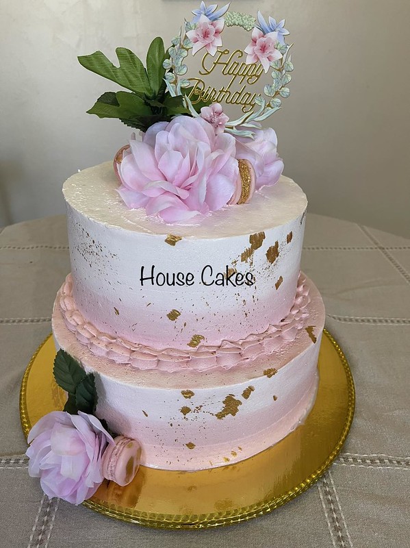 Cake by House Cakes