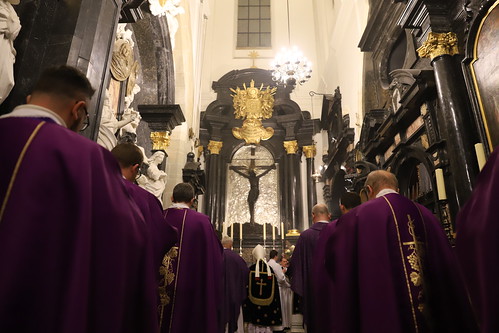 Dzień Zaduszny w katedrze wawelskiej 2.11.2022 (35)