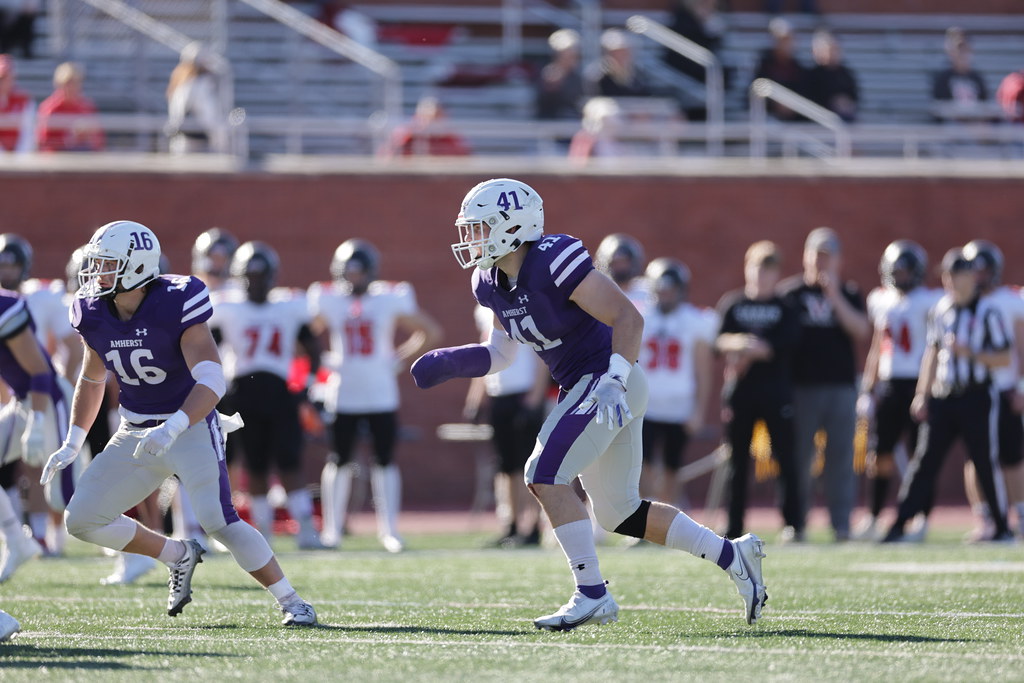 Wesleyan Amherst Football | Wesleyan Cardinals versus the Am… | Flickr