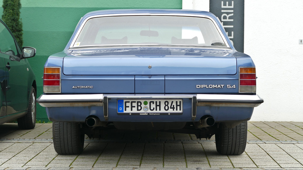 Opel Diplomat B