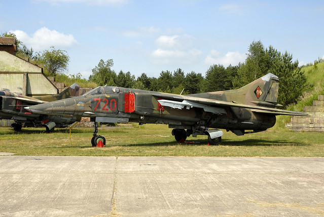 MiG23BN 720 r EastGermanAF unmarked 060618 Finowfurt 1001