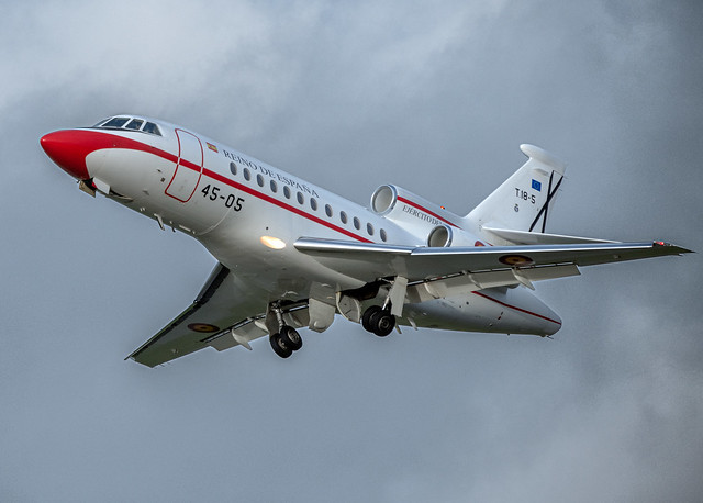 Spanish AF Falcon 900 T.18-5/45-05 departing St Athan, South Wales.