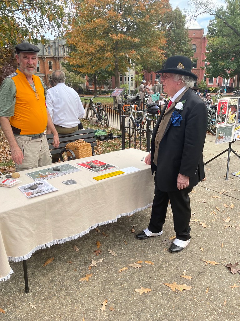 Tweed Ride Dc IMG_0559 | DC Tweed Ride 2022 | Gary Nabors | Flickr
