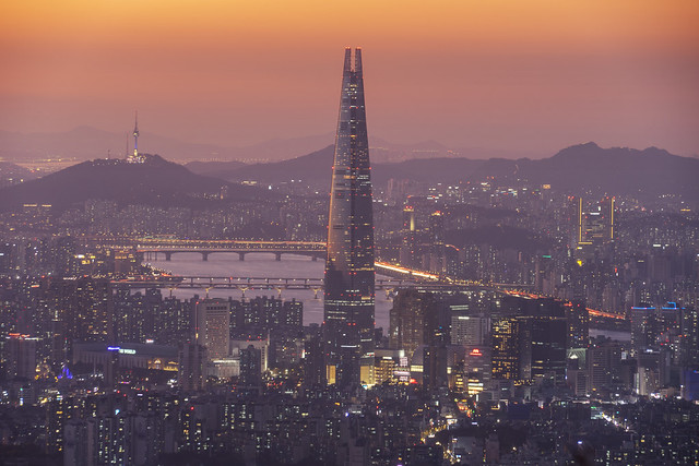 Seoul skyline with Lotte Tower at sunset