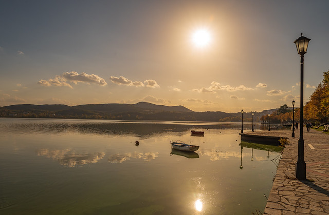 Kastoria - sunset at the lake