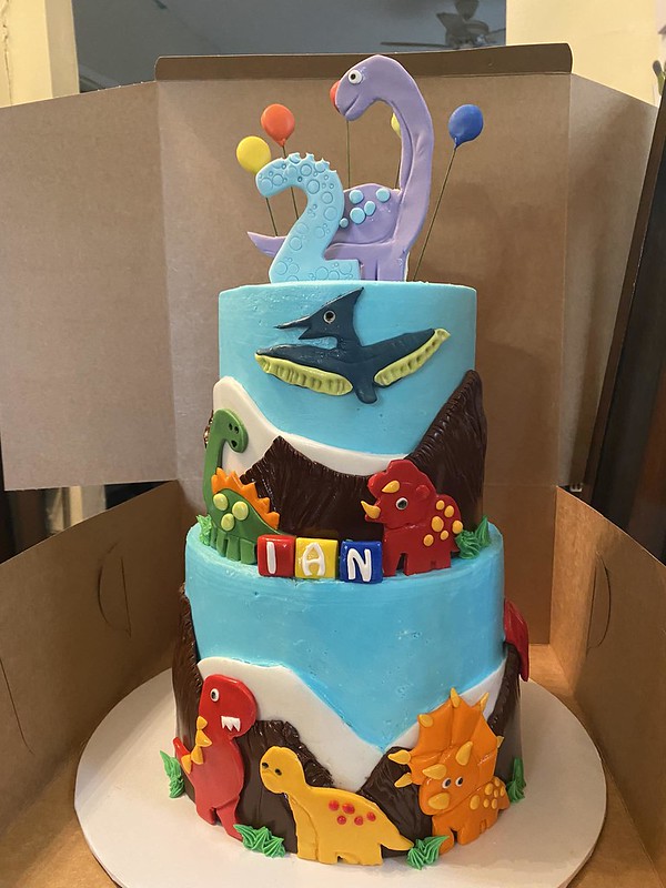 Cake by Tropical Sweets Cakes