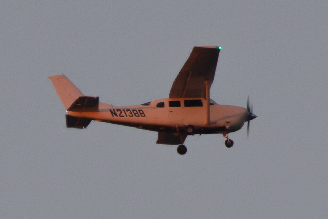 Marshals Cessna 206 (N2138B)
