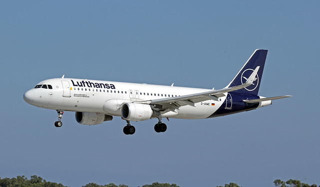 D-AIWE LMML 03-11-2022 Lufthansa Airbus A320-214 cn 8680