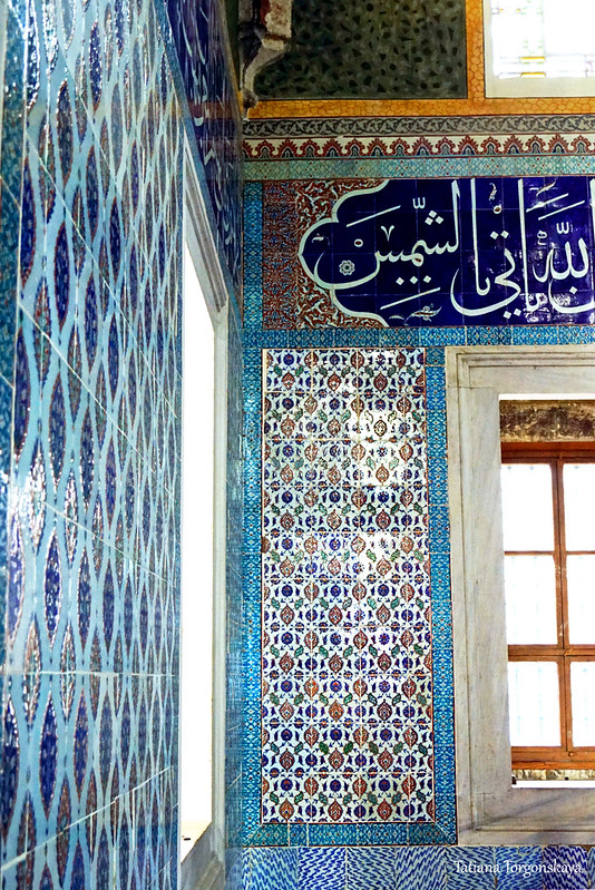 Керамическая плитка в тюрбе Мехмеда III