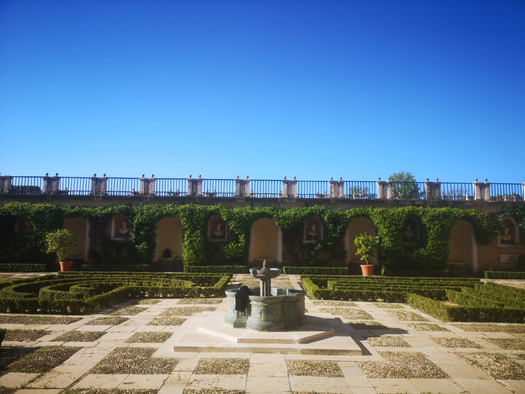 Jardin del Rey, project for master of historic garden,  UPM