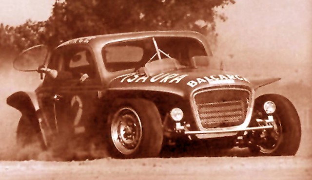 Chevrolet_Coupe_1966_Bordeau_R1