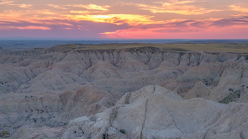 Badlands Sunset | Badlands National Park, South Dakota, USA by JMY Photography, park nationalpark landscape sun clouds badlands sunset badlandsnationalpark southdakota usa pwl