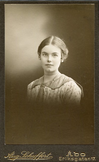 CDV Portrait of a young woman - Finland - c.1915