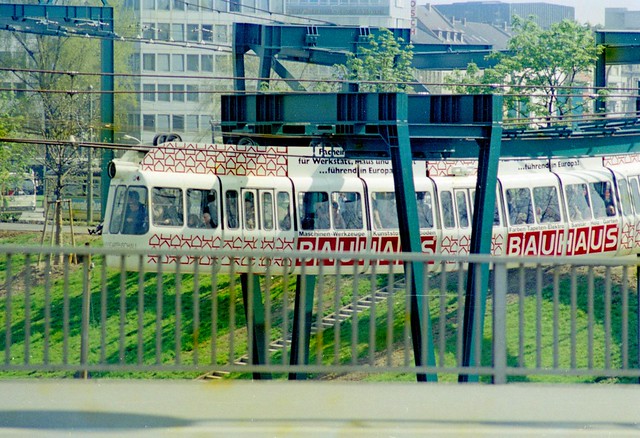 1975 - BUGA Mannheim - im März -  Unser Schwebebähnchen004