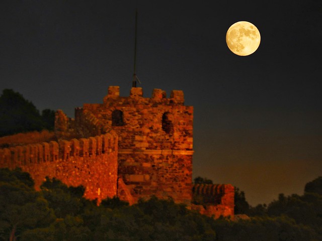 The castle and the moon