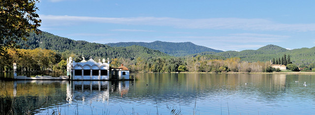 Boathouse Lake Banyoles