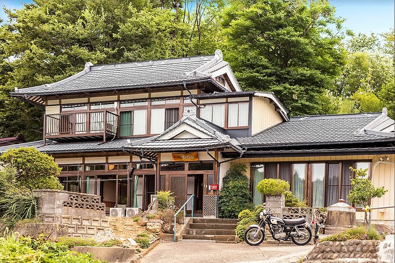 1 tatami house