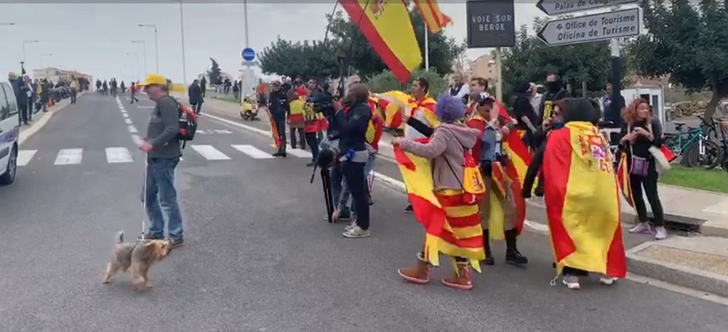 FOTOGRAFÍA. PERPIÑÁN (FRANCIA), 29.02.2020. La resistencia viaja a Perpiñán (Francia) para protestar contra el fugado Carles Puigdemont Casamajò. Ñ Pueblo (6)
