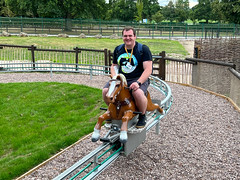 Photo 4 of 8 in the Drayton Manor gallery