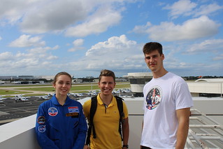 Meeting german exchange student Laurin at Aviation Maintenance Center. (copyright: International Space Education Institute)