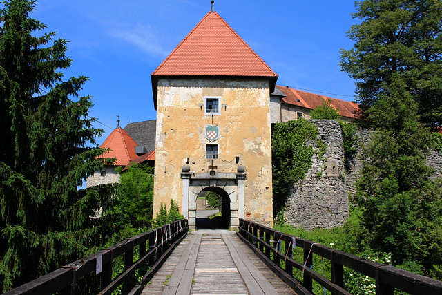 🇭🇷 Ozalj castle / Дворецът Озал