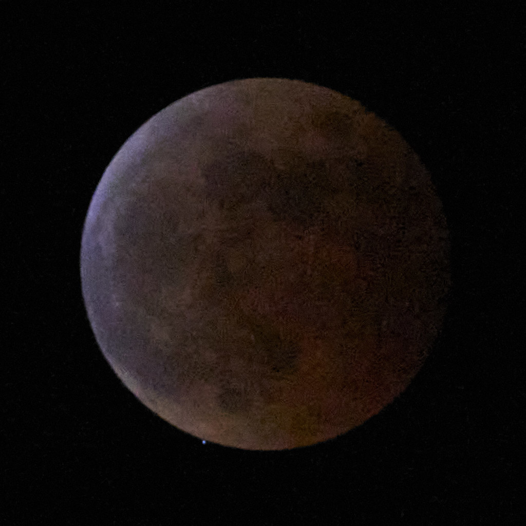 Lunar Eclipse and Uranus Eclipse / 月蝕と天王星食