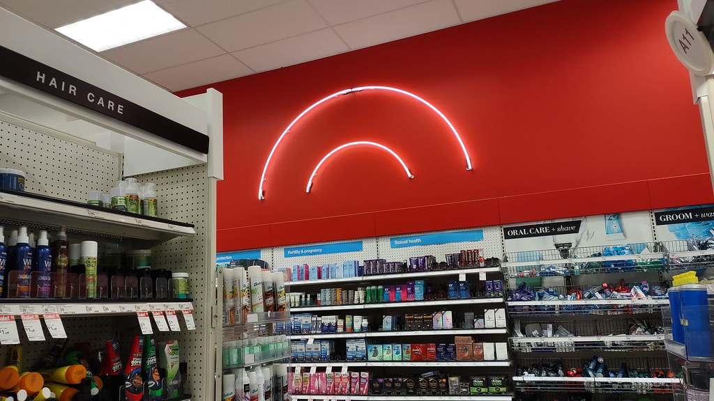This being the only photo I got of the interior neon, kindly overlook the products displayed directly underneath it! (Thought it was mildly interesting, though not surprising, the identifiers were CVS blue though)